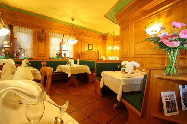 Hotel Adler