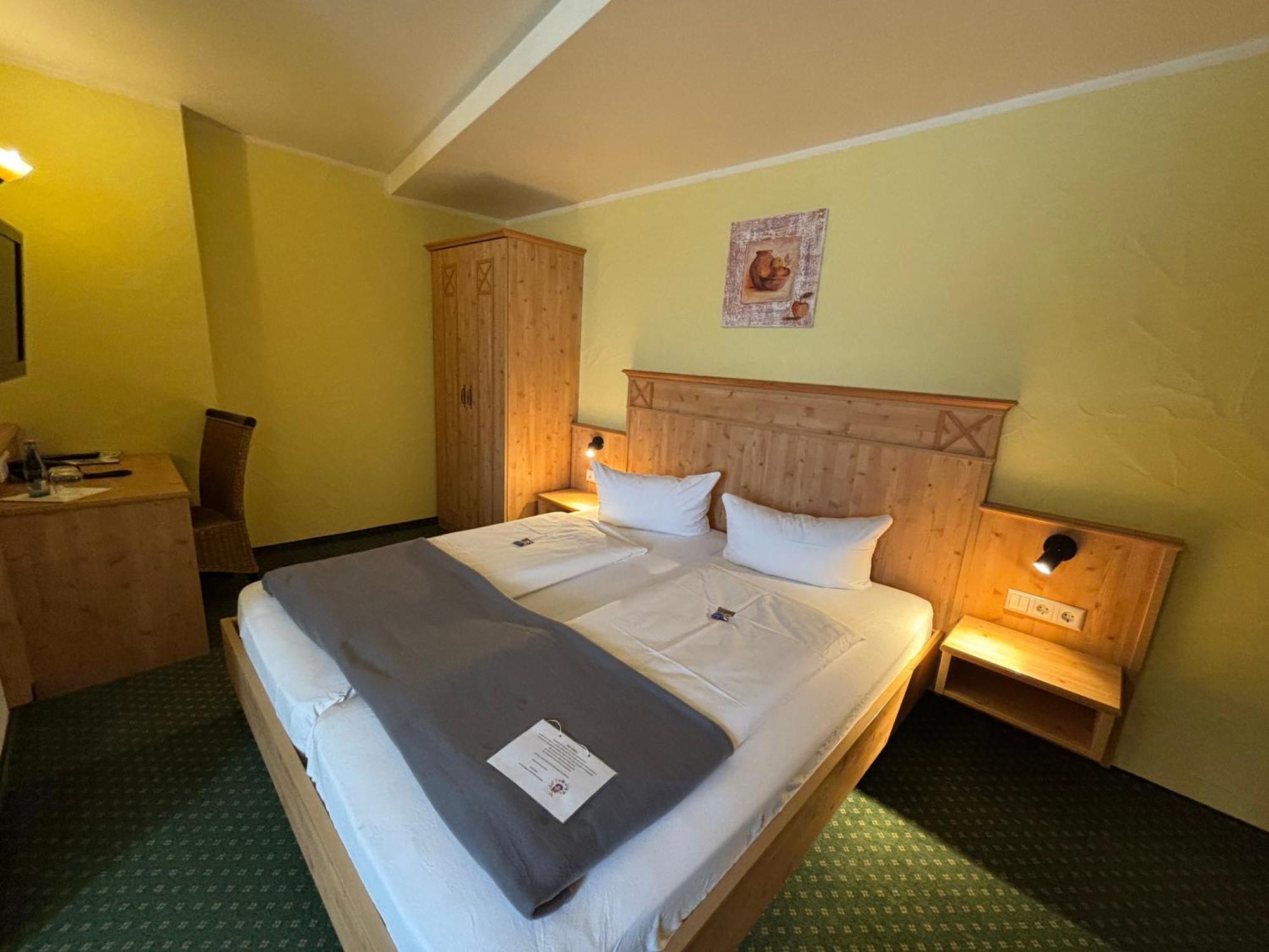 Adler Hotel