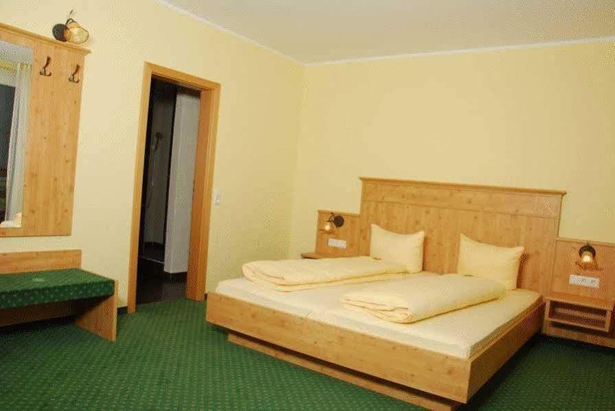 Hotel Adler